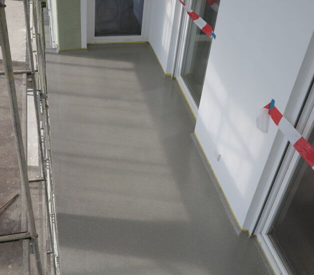 Balkone%20Zeppelinstr%201 10